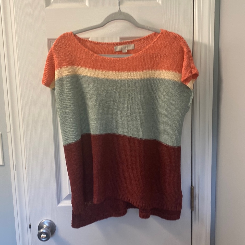 Loft acrylic/nylon blend sweater size M.